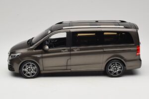 Mercedes V-Class W447 AMG Line Indium Grey Norev 1:18 183873 Kovina – slika 4 od 8