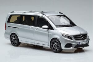 Mercedes V-Class V260 AMG Line Srebrna Norev 1:18 183871 Kovina – slika 6 od 10