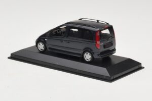 Mercedes Vaneo Temno Modra Minichamps 1:43 400031200 Kovina – slika 3 od 4