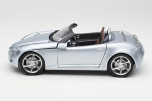 Mercedes Vision SLA Srebrn Gate 1:18 B66962114 Kovina – slika 4 od 8
