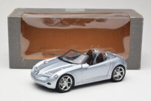 Mercedes Vision SLA Srebrn Gate 1:18 B66962114 Kovina – slika 8 od 8