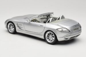 Mercedes Vision SLR Roadster Srebrn Maisto 1:18 B66962107 Kovina – slika 7 od 8