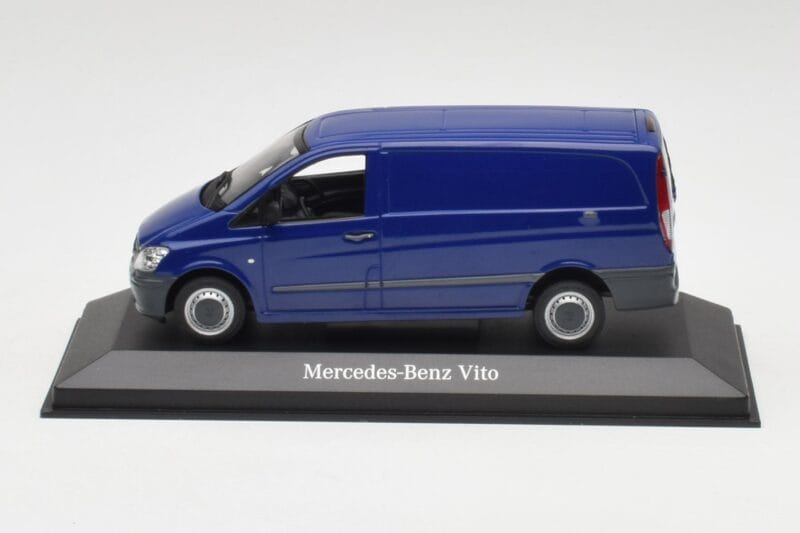 Mercedes Vito Atlantis Modra Minichamps 1:43 B66960525 Kovina