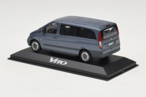 Mercedes Vito W638 Lugano Grey Minichamps 1:43 B67871201 Kovina – slika 3 od 4