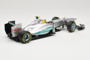 Mercedes W03 #8 N. Rosberg Mercedes AMG Petronas Showcar 2012 Minichamps 1:18 110120078 Kovina – slika 2 od 7