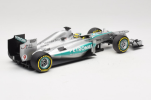 Mercedes W04 #9 N. Rosberg Mercedes AMG Petronas Showcar 2013 Minichamps 1:18 110130079 Kovina – slika 2 od 7