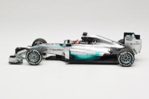 Mercedes W05 #44 L. Hamilton Mercedes AMG Petronas Chinese Grand Prix Winner 2014 Minichamps 1:18 110140244 Kovina – slika 3 od 7