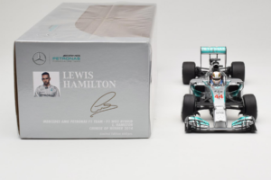 Mercedes W05 #44 L. Hamilton Mercedes AMG Petronas Chinese Grand Prix Winner 2014 Minichamps 1:18 110140244 Kovina – slika 6 od 7