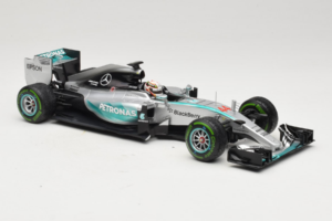 Mercedes W06 #44 L. Hamilton Mercedes AMG Petronas United States Grand Prix Winner World Champion 2015 Minichamps 1:18 110150 – slika 4 od 7