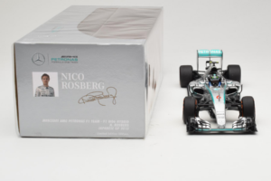 Mercedes W06 #6 N. Rosberg Mercedes AMG Petronas Japanese Grand Prix 2015 Minichamps 1:18 110150206 Kovina – slika 6 od 7