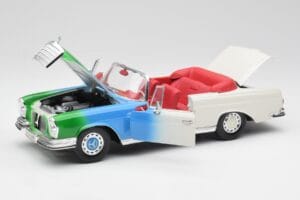 Mercedes 280SE W108 Tricolor Maisto 1:18 56014 Kovina – slika 2 od 8
