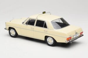 Mercedes W115 Bež Taxi MCG 1:18 MCG18055 Kovina – slika 5 od 6