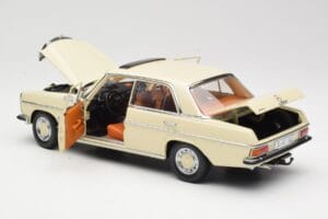Mercedes W115 Strich 8 Kremna Sun Star 1:18 4581 Kovina – slika 5 od 8