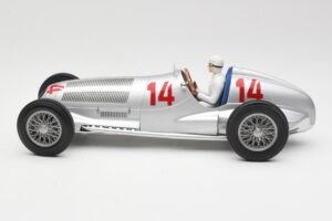 Mercedes W125 #14 Daimler-Benz AG M. von Brauchitsch 2nd Place German GP 1937 Minichamps 1:18 155373114 Kovina – slika 3 od 6