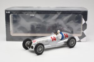 Mercedes W125 #14 Daimler-Benz AG M. von Brauchitsch 2nd Place German GP 1937 Minichamps 1:18 155373114 Kovina – slika 6 od 6