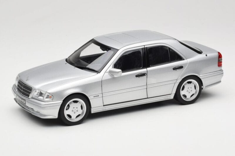 Mercedes C36 AMG W202 Silver Metallic Norev 1:18 183380 Kovina