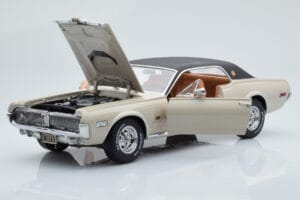 Mercury Cougar XR7-G Fawn Sun Star 1:18 1572 Kovina – slika 2 od 8