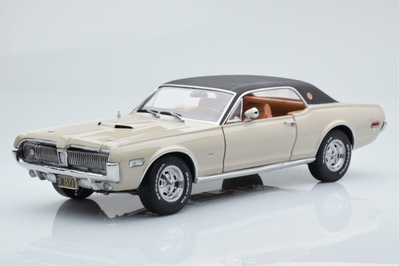 Mercury Cougar XR7-G Fawn Sun Star 1:18 1572 Kovina