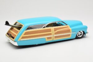 Mercury Merc Woodie Moder Hot Wheels 1:18 27806 Kovina – slika 3 od 8