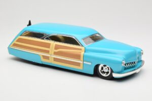 Mercury Merc Woodie Moder Hot Wheels 1:18 27806 Kovina – slika 6 od 8