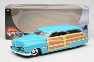 Mercury Merc Woodie Moder Hot Wheels 1:18 27806 Kovina – slika 8 od 8