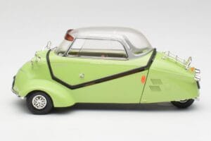 Messerschmitt KR 200 Zelen Revell 1:18 8917 Kovina – slika 4 od 8