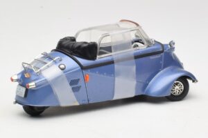 Messerschmitt KR200 Modra Revell 1:18 08944 Kovina – slika 2 od 6
