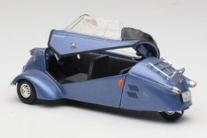Messerschmitt KR201 Roadster Modra Revell 1:18 08966 Kovina – slika 5 od 8