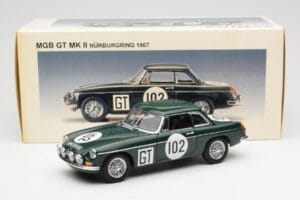 MGB GT Mk2 Nurburgring Zelen AUTOart 1:18 86781 Kovina – slika 8 od 8