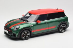 Mini Clubman JCW F54 British Racing Green Otto 1:18 OT1168 Smola