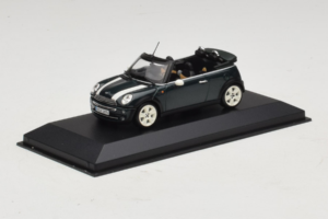 Mini Cooper Kabriolet Zelena z Belo Progo Minichamps 1:43 80420309093-R1 Kovina – slika 2 od 5