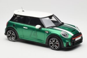 MINI Cooper F56 JCW British Racing Zelen Otto 1:18 OT1098 Smola – slika 4 od 6