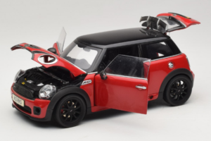 Mini Cooper John Cooper Works R56 Rdeč & Črn Kyosho 1:18 80430419909 Kovina – slika 2 od 8