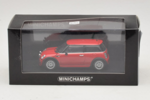 Mini Cooper One R50 Aero Rdeč Minichamps 1:43 431138272 Kovina – slika 4 od 4