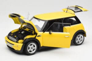 Mini Cooper One R50 Aerodinamični Paket Rumen Kyosho 1:18 80430148553 Kovina – slika 2 od 8