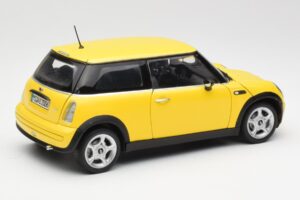 Mini Cooper One R50 Aerodinamični Paket Rumen Kyosho 1:18 80430148553 Kovina – slika 3 od 8
