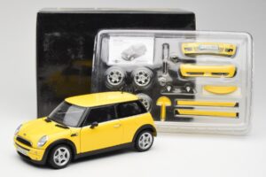 Mini Cooper One R50 Aerodinamični Paket Rumen Kyosho 1:18 80430148553 Kovina – slika 8 od 8