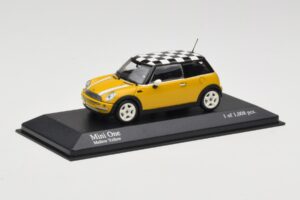 MINI One R50 Rumen Minichamps 1:43 431138104 Kovina – slika 4 od 5