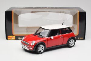 Mini Cooper R50 Rdeč Maisto 1:18 31619 Kovina – slika 2 od 8