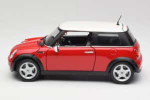 Mini Cooper R50 Rdeč Maisto 1:18 31619 Kovina – slika 3 od 8