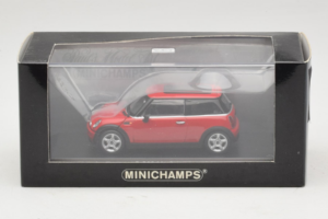 Mini Cooper Rdeča Minichamps 1:43 MINI010 Kovina – slika 4 od 4