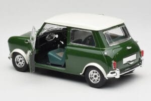 Mini Cooper S British Racing Zelen & Old English Bel Solido 1:18 8021 Kovina – slika 5 od 8