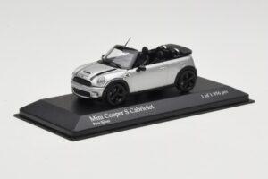 Mini Cooper S R57 Kabriolet Srebrna Minichamps 1:43 431138830 Kovina – slika 2 od 6