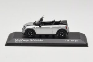 Mini Cooper S R57 Kabriolet Srebrna Minichamps 1:43 431138830 Kovina