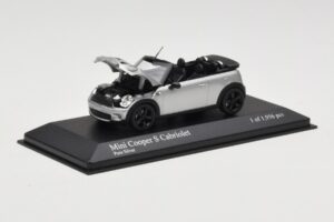 Mini Cooper S R57 Kabriolet Srebrna Minichamps 1:43 431138830 Kovina – slika 6 od 6