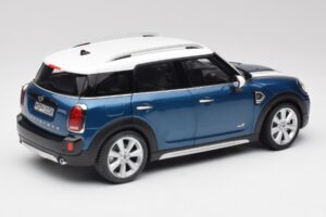 Mini Countryman F60 Island Modra & Bel Kyosho 1:18 80432447940 Kovina – slika 3 od 8