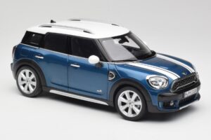 Mini Countryman F60 Island Modra & Bel Kyosho 1:18 80432447940 Kovina – slika 6 od 8