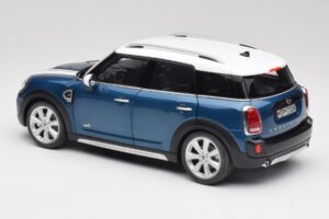 Mini Countryman F60 Island Modra & Bel Kyosho 1:18 80432447940 Kovina – slika 7 od 8