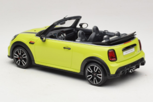 Mini JCW Cabrio F57 Zesty Yellow C5H Otto 1:18 OT1303 Smola – slika 5 od 6
