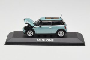 Mini One R50 Svetlo Zelena S Svetlo Zeleno Streho Minichamps 1:43 MINI003 Kovina